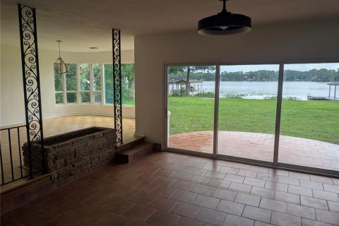 Villa ou maison à louer à Winter Park, Floride: 3 chambres, 180.97 m2 № 2413739 - photo 21