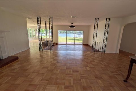 Villa ou maison à louer à Winter Park, Floride: 3 chambres, 180.97 m2 № 2413739 - photo 12