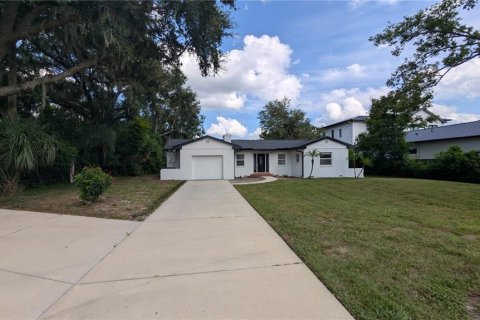 Villa ou maison à louer à Winter Park, Floride: 3 chambres, 180.97 m2 № 2413739 - photo 4