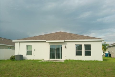 Villa ou maison à louer à Lake Wales, Floride: 3 chambres, 144.46 m2 № 2091537 - photo 24