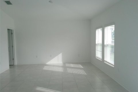 Villa ou maison à louer à Lake Wales, Floride: 3 chambres, 144.46 m2 № 2091537 - photo 10