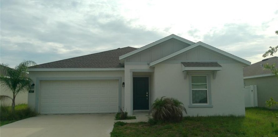 Villa ou maison à Lake Wales, Floride 3 chambres, 144.46 m2 № 2091537