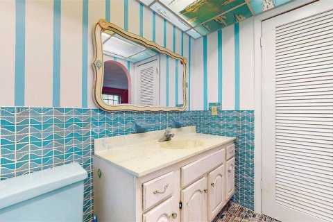 Купить виллу или дом в Хомстед, Флорида 4 спальни, 248.23м2, № 1971178 - фото 20