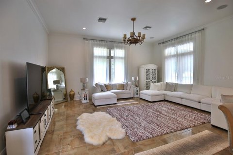 Casa en venta en Ocala, Florida, 5 dormitorios, 549.24 m2 № 1804718 - foto 17
