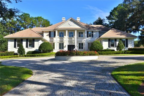Casa en venta en Ocala, Florida, 5 dormitorios, 549.24 m2 № 1804718 - foto 1