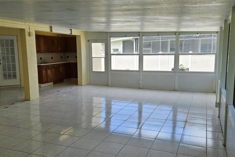 Casa en venta en Deltona, Florida, 3 dormitorios, 203.83 m2 № 2216021 - foto 23