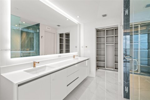 Copropriété à vendre à Miami, Floride: 2 chambres, 143.26 m2 № 2043176 - photo 21