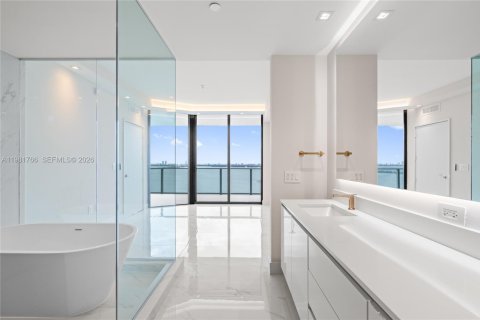 Copropriété à vendre à Miami, Floride: 2 chambres, 143.26 m2 № 2043176 - photo 27