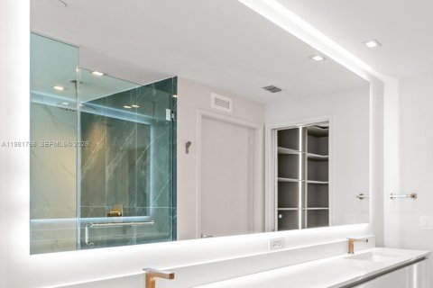 Copropriété à vendre à Miami, Floride: 2 chambres, 143.26 m2 № 2043176 - photo 22