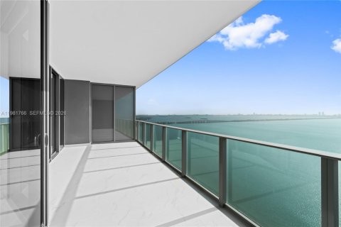 Copropriété à vendre à Miami, Floride: 2 chambres, 143.26 m2 № 2043176 - photo 11