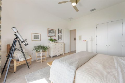 House in Montverde, Florida 3 bedrooms, 185.62 sq.m. № 1894034 - photo 17