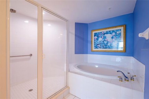 Condo in Clearwater, Florida, 3 bedrooms  № 2150733 - photo 30