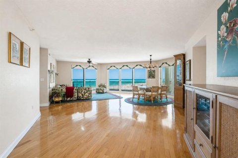 Condo in Clearwater, Florida, 3 bedrooms  № 2150733 - photo 11