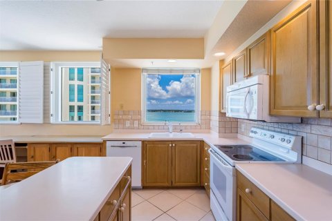 Condo in Clearwater, Florida, 3 bedrooms  № 2150733 - photo 20