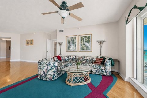 Condo in Clearwater, Florida, 3 bedrooms  № 2150733 - photo 15