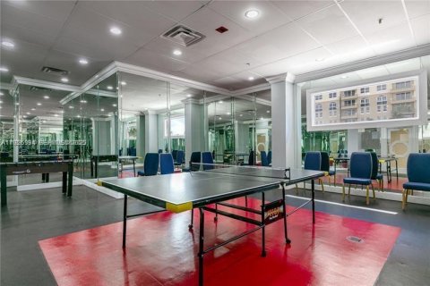 Copropriété à louer à Hallandale Beach, Floride: 1 chambre, 68.38 m2 № 1986175 - photo 30