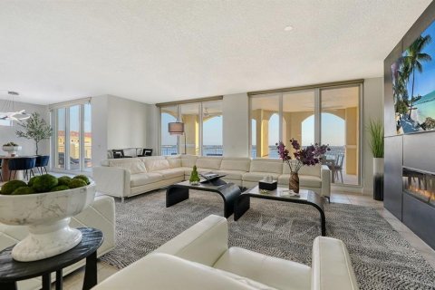 Condo in Palmetto, Florida, 3 bedrooms  № 1034559 - photo 3