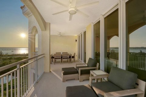Condo in Palmetto, Florida, 3 bedrooms  № 1034559 - photo 9
