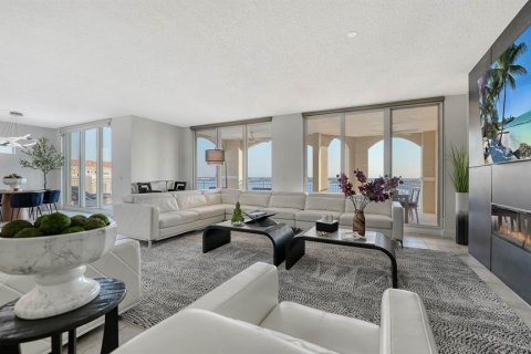Condo in Palmetto, Florida, 3 bedrooms  № 1034559 - photo 18
