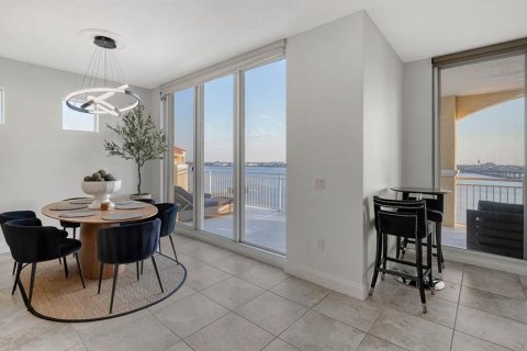 Condo in Palmetto, Florida, 3 bedrooms  № 1034559 - photo 22