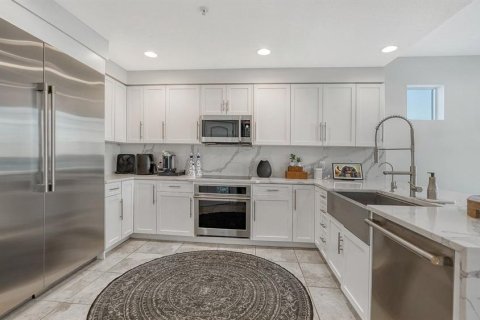 Condo in Palmetto, Florida, 3 bedrooms  № 1034559 - photo 2
