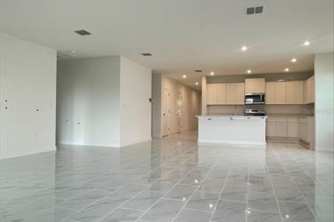 Casa en venta en Lake Hamilton, Florida, 4 dormitorios, 192.49 m2 № 1675381 - foto 5