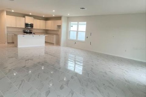 Casa en venta en Lake Hamilton, Florida, 4 dormitorios, 192.49 m2 № 1675381 - foto 3