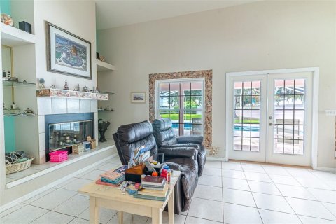 Villa ou maison à vendre à Lake Alfred, Floride: 3 chambres, 197.7 m2 № 2349644 - photo 8