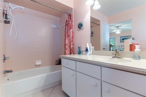 Villa ou maison à vendre à Lake Alfred, Floride: 3 chambres, 197.7 m2 № 2349644 - photo 24