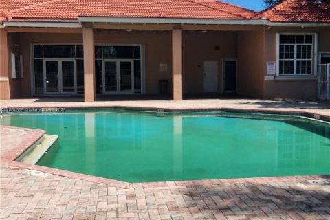 Condo in Davie, Florida, 2 bedrooms  № 1892710 - photo 23