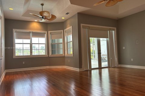 Villa ou maison à vendre à Homestead, Floride: 4 chambres, 335.66 m2 № 1784075 - photo 6