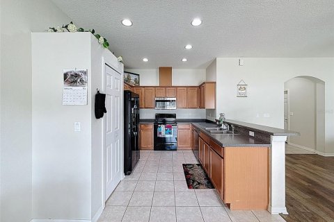 Купить виллу или дом в Бруксвилл, Флорида 5 комнат, 132.94м2, № 1685053 - фото 12