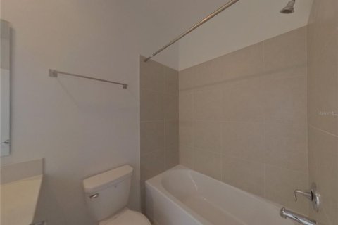 Снять в аренду виллу или дом в Апопка, Флорида 5 комнат, 166.76м2, № 1911551 - фото 13