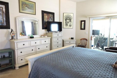 House in Rotonda, Florida 3 bedrooms, 233.65 sq.m. № 2266385 - photo 20