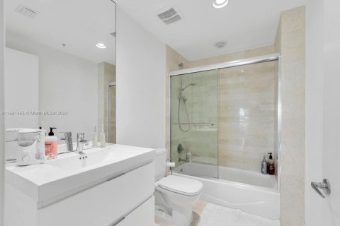 Copropriété à vendre à North Miami, Floride: 2 chambres, 167.97 m2 № 1604726 - photo 29