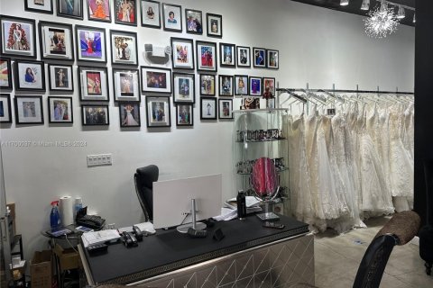 Immobilier commercial à vendre à Miami, Floride № 1952921 - photo 9