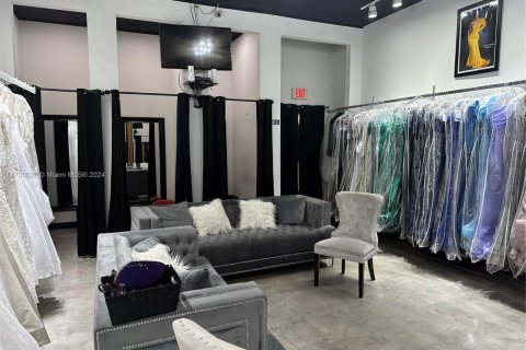 Immobilier commercial à vendre à Miami, Floride № 1952921 - photo 3