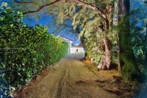 Propiedad comercial en venta en Boynton Beach, Florida, 319.86 m2 № 1960552 - foto 24