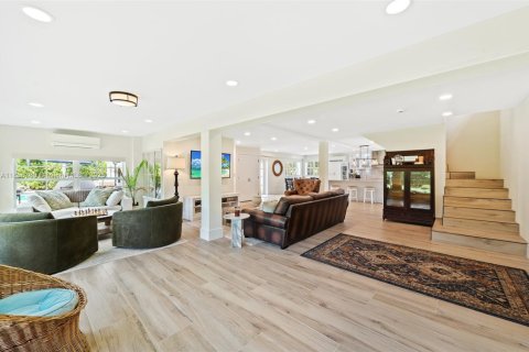 Propiedad comercial en venta en Boynton Beach, Florida, 319.86 m2 № 1960552 - foto 28