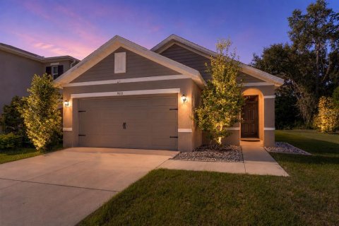 Villa ou maison à Temple Terrace, Floride 3 chambres, 140.84 m2 № 2299854