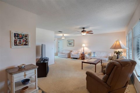 House in Sarasota, Florida 3 bedrooms, 169.27 sq.m. № 1917646 - photo 6
