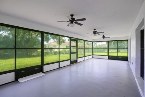 House in Sarasota, Florida 3 bedrooms, 169.27 sq.m. № 1917646 - photo 29