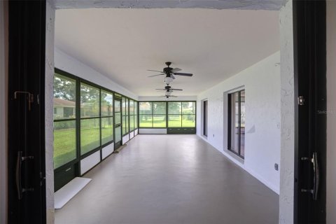 House in Sarasota, Florida 3 bedrooms, 169.27 sq.m. № 1917646 - photo 30