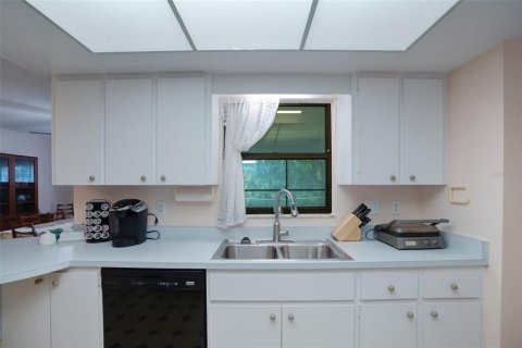 House in Sarasota, Florida 3 bedrooms, 169.27 sq.m. № 1917646 - photo 19