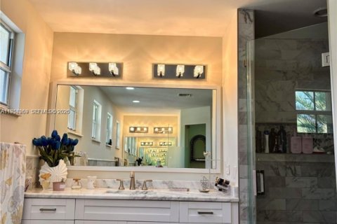 Casa en alquiler en Pembroke Pines, Florida, 4 dormitorios, 241.36 m2 № 2011254 - foto 12