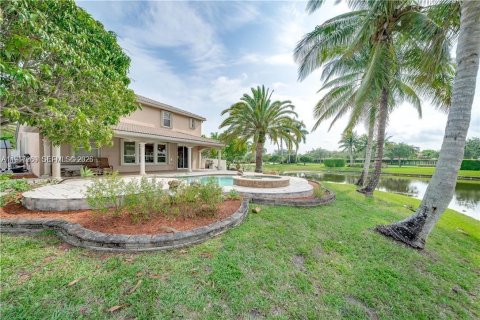 Casa en alquiler en Pembroke Pines, Florida, 4 dormitorios, 241.36 m2 № 2011254 - foto 24