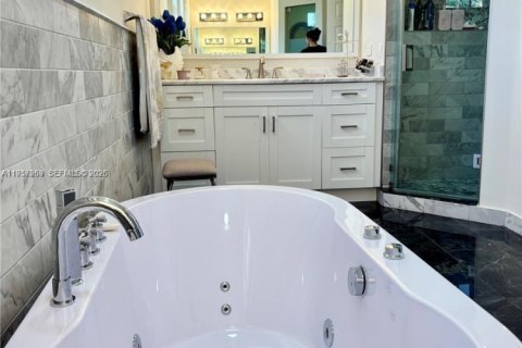 Casa en alquiler en Pembroke Pines, Florida, 4 dormitorios, 241.36 m2 № 2011254 - foto 13