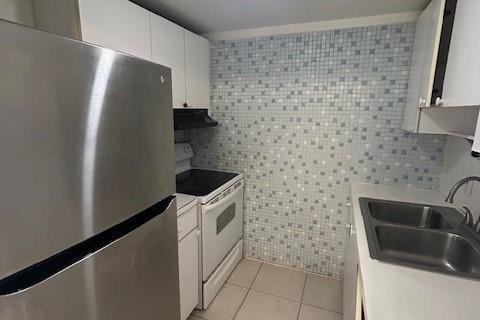Condo in North Bay Village, Florida, 1 bedroom № 2083100 - photo 8