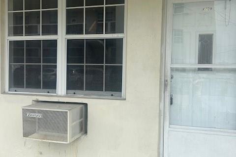 Condo in North Bay Village, Florida, 1 bedroom № 2083100 - photo 5