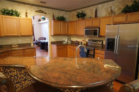House in Orlando, Florida 4 bedrooms, 310.48 sq.m. № 2111330 - photo 23